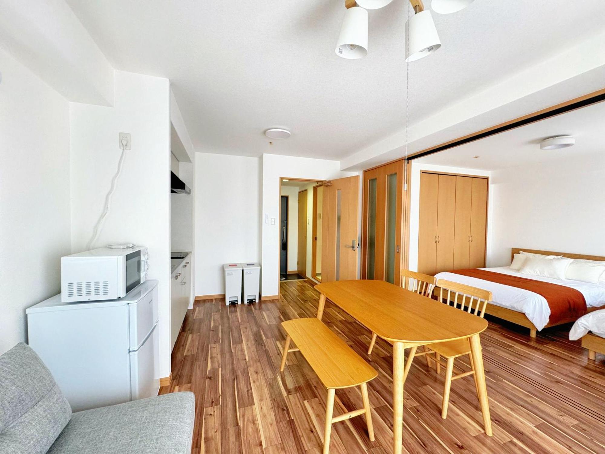 クリスタルコート難波 Apartment Osaka Exterior photo